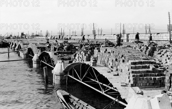 italie, venise, venise, les nervures métalliques pour la construction des arches du pont venise-mestre, 1841