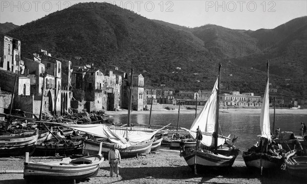 italie, sicile, cefalù, la marine, 1920 1930