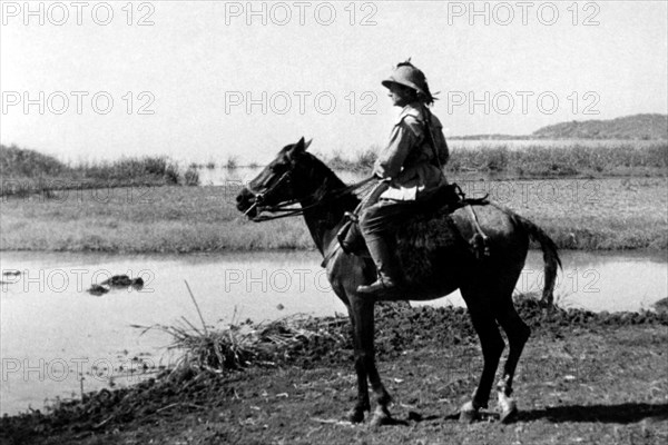 afrique, ethiopie, achille starace sur les rives du lac tana, 1920 1930