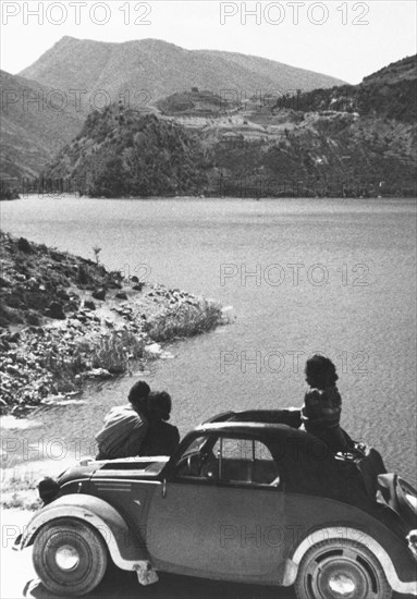 europe, italie, abruzzes, scanno, voyage au lac, 1920 1930