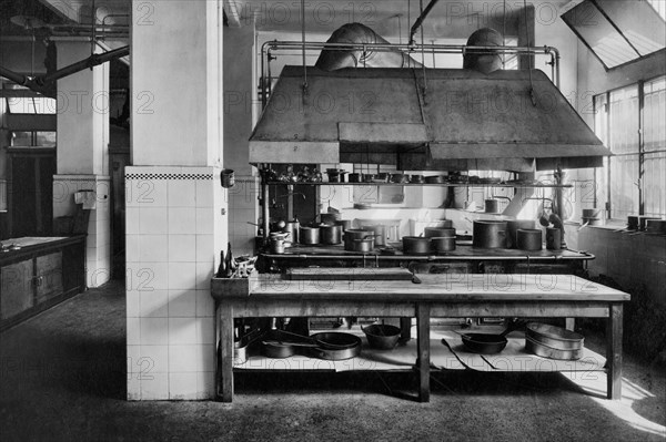 italie, milan, hôtel, cuisine, 1920-1930