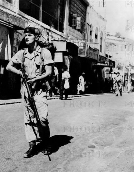 Asia. Yemen. Aden. Crater. English Soldier. 1967