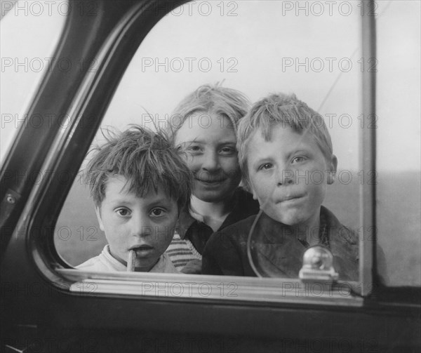 Children Looking At Camera. 1963