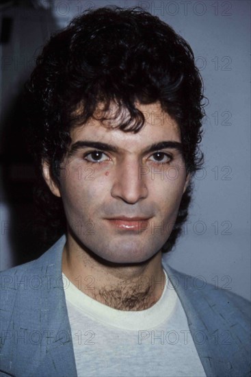 Gino Vannelli.