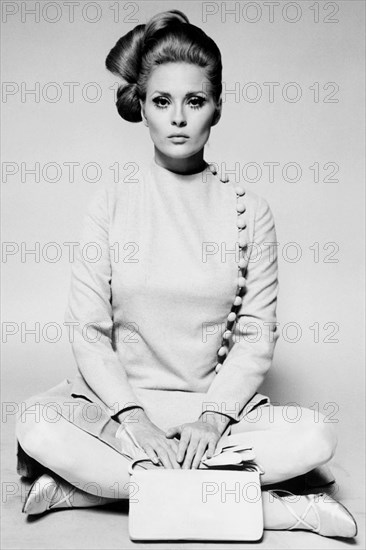 Faye dunaway