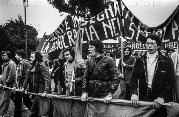 Protesters for voting right at 18, Rome