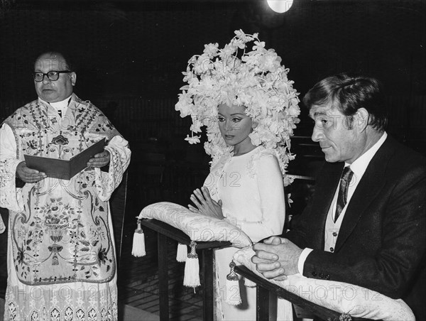 Maria grazia buccella, ugo tognazzi, sissignore, 1968