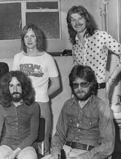 Barclay james harvest, 1974