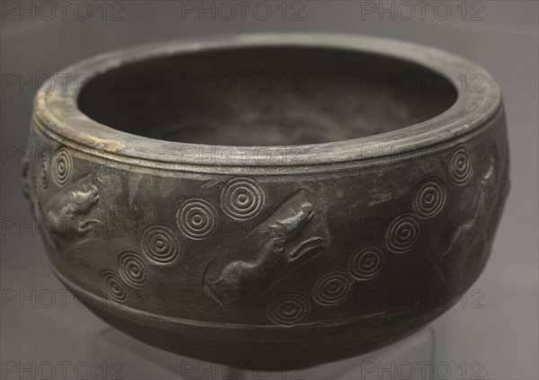 Bowl with decoration. Clay. 2nd-3rd centuries AD. Provenance unknown. National Archaeological Museum. Sofia. Bulgaria.