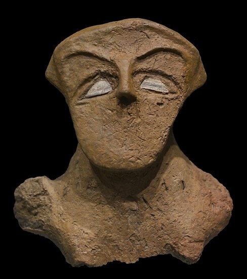 Neolithic. 6th millennium BC. Anthropomorphic figurine. From Nova Nadezhda, Sapareva Banya, Kyustendil region, Bulgaria. National Archaeological Museum. Sofia. Bulgaria.