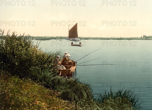 Angler am Bartom Broad.