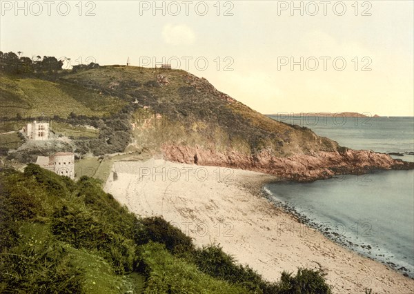 Fermain Bay.