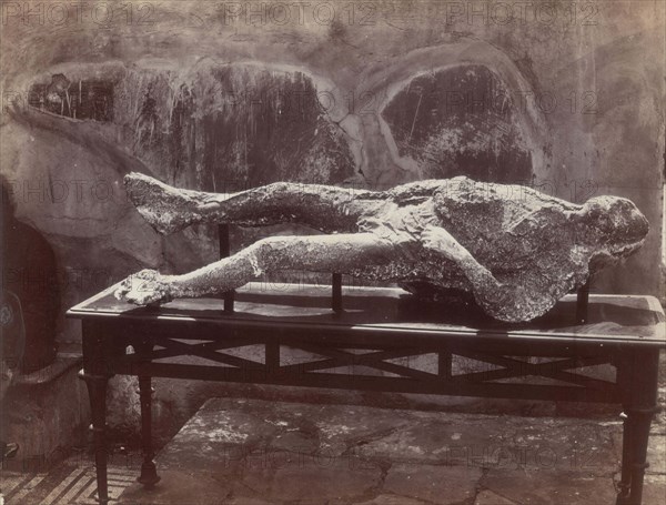 Human cast, Pompeii, victims of the volcanic eruption in 79, illustration from 1870, Italy, Historic, digitally restored reproduction from a 19th century template..