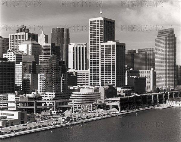 Embarcadero Freeway Being Torn Down