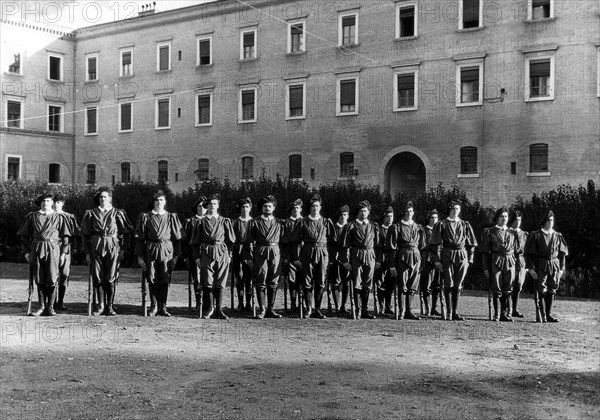 Training of Swiss Guards around 1943.