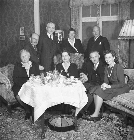 Gilberte de Courgenay with family, 1946.