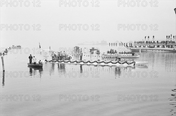 Launch and baptism of Mesoscaph for Expo 1964.