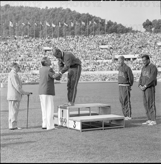 Rome 1960: final 400m hurdles; 1 Davis, 2 Cushman, 3 Howard, USA.