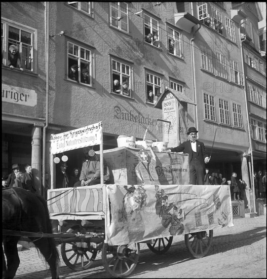 Carnival procession in Altstaetten, 1947