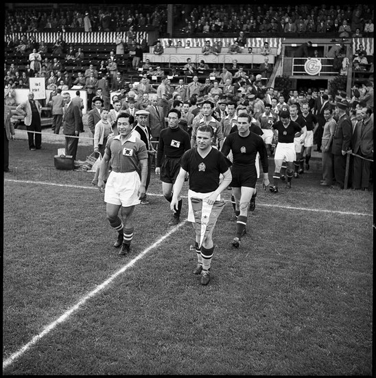 Football WC in Switzerland 1954: Hungary - South Korea; Ferenc Puskas.