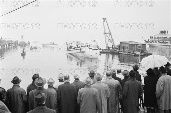 Launch of Mesoscaph for Expo 1964.