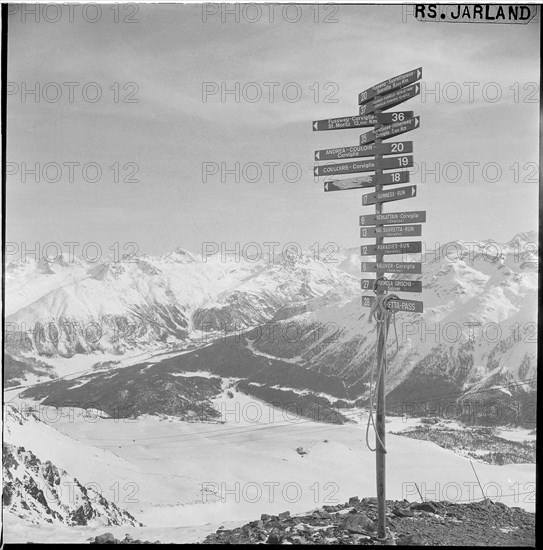 Signpost on Piz Nair 1962.