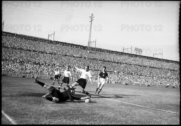 Football WC in Switzerland 1954: Qualifying round match Germany - Hungary.