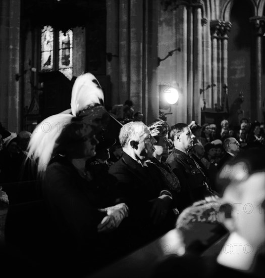 General Charles de Gaulle in church Notre-Dame in Geneva, 1946