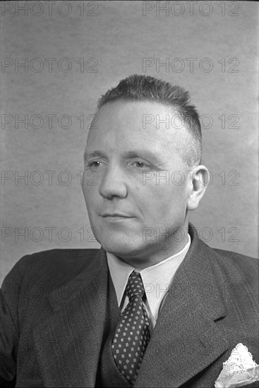 Virgile Moine, around 1943 .