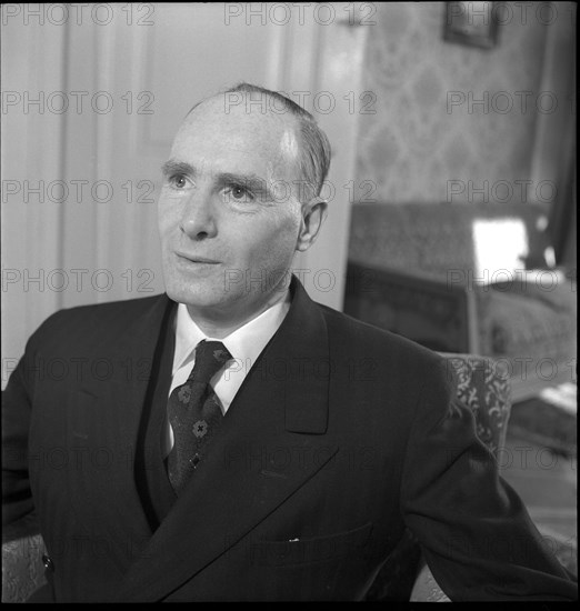 Otto Blau, owner of the Music Publisher Josef Weinberger London around 1946 .