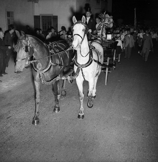 Ferdi Küblers reception at Adliswil after WC title 1951.