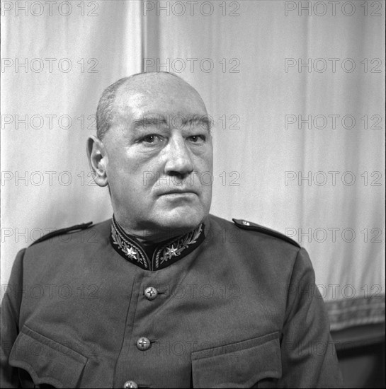 Major general René von Graffenried, 1946.