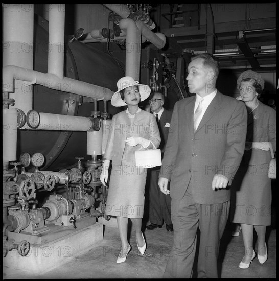 Queen Sirikit of Thailand visiting Wander AG, 1960 .