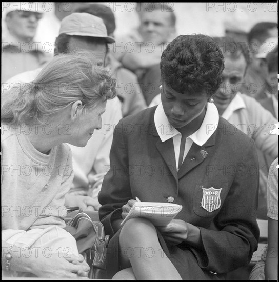 Rome 1960: Wilma Rudolph with fans.