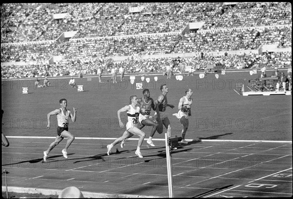 Rome 1960: 100m sprint; second semi-final with Hary.