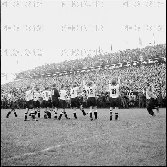 Football WC 1954: Germany world champion.