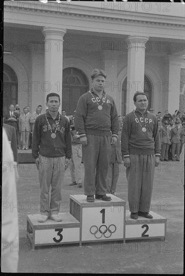 Olympic Games Rome 1960: Winners ceremony match pistol.