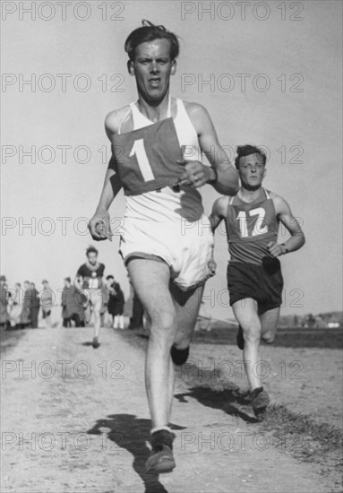 Swiss championships cross-country presumably 1948: Sandmeier wins.