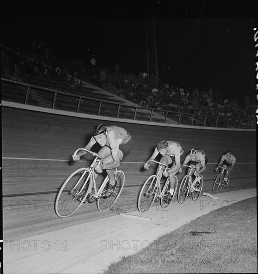 Olympic Games Rome 1960: 4 km team pursuit; team Italy.