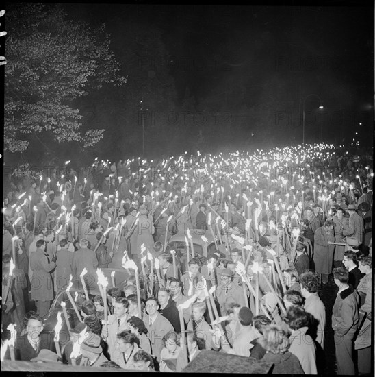 Torchlight procession of students for Hungary, Berne/Zurich 1956.