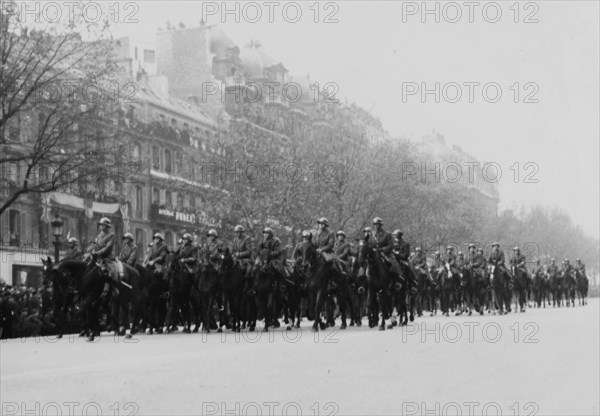 Paris, celebration of victory; military parade; 1945.