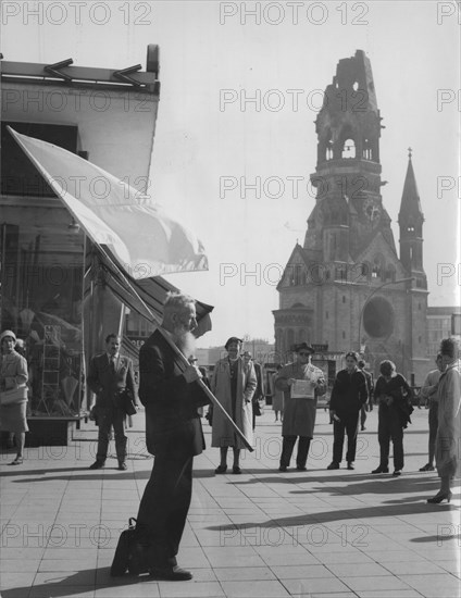 Pacifist Max Daetwyler in Westberlin 1959.