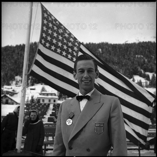 Figure Skating WCH Davos 1953: world champion Hayes Alan Jenkins, USA .