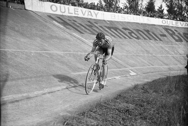 Swiss Track Race Championship, Zürich, 1949: Heini Müller.