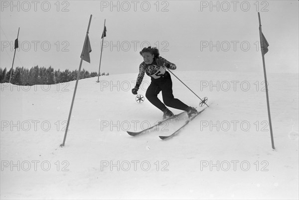 Ladies slalom in Gstaad 1944: Dorli Meier