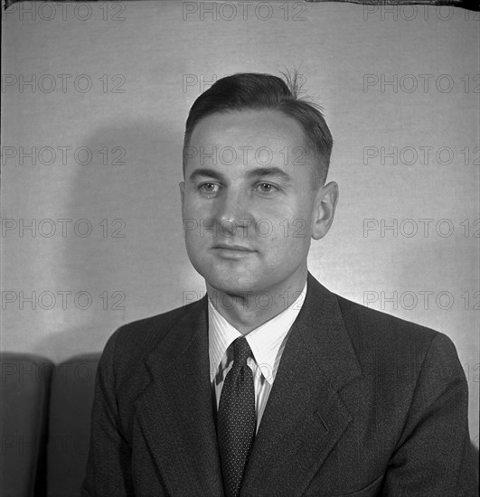 Private lecturer Dr. Heinz Rutishauser; Zurich 1951.