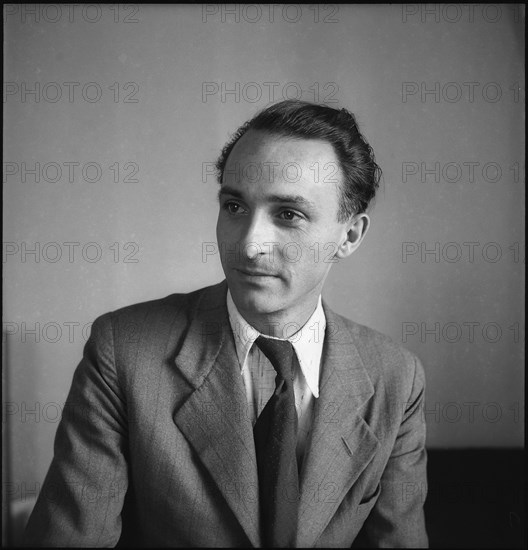 Claude Jacottet, Architect, Lausanne 1945 .