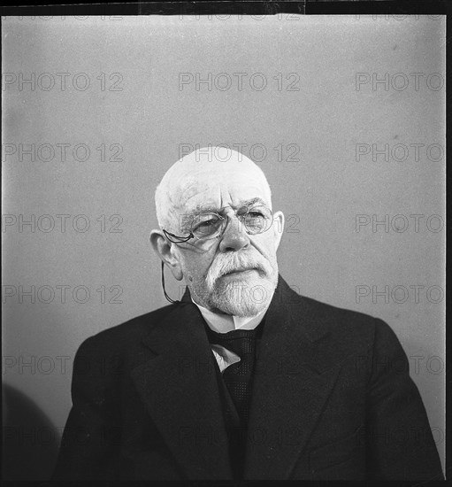 Prof. Dr. Otto Waser, Zurich 1944.