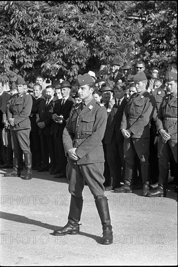 Fredy Knie Jr. in the cavalry recruit training, 1967