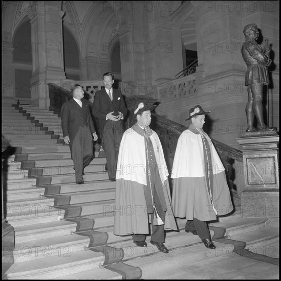 Reception of the Philippine ambassador by the federal council, around 1959